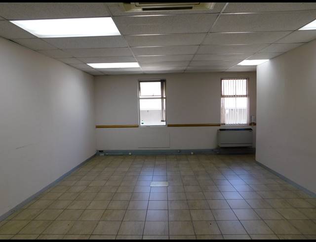 162M² OFFICE TO LET IN BORDEAUX